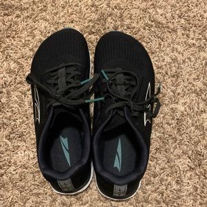 Altra Escalante 2 road running shoes 7.5